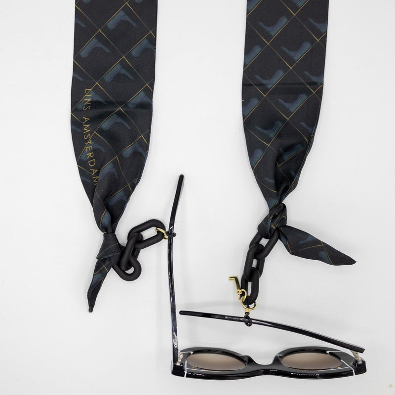 PARIS quilted glasses scarf